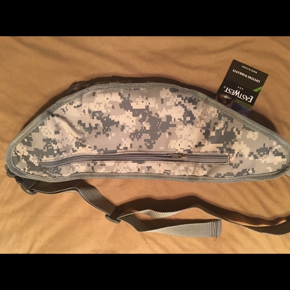 NOT FOR SALE! WAIST BELT CAMMO PURSE - Picture 7 of 7